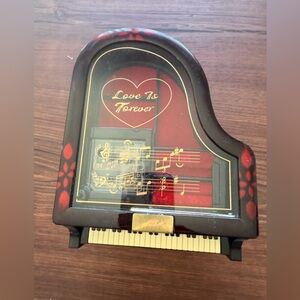 Vintage Kings Grand Piano Jewelry Winding Musical Box